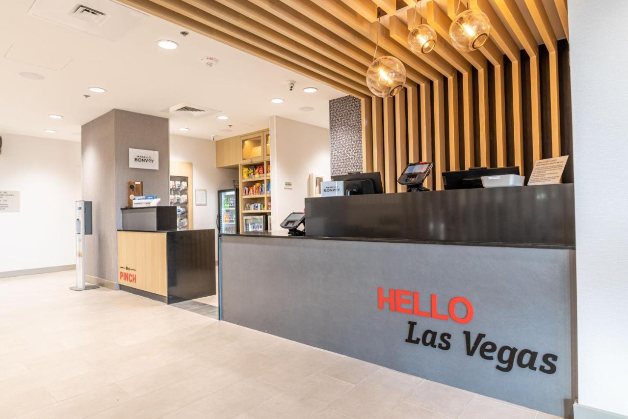Towneplace Suites By Marriott Las Vegas North I-15 Экстерьер фото